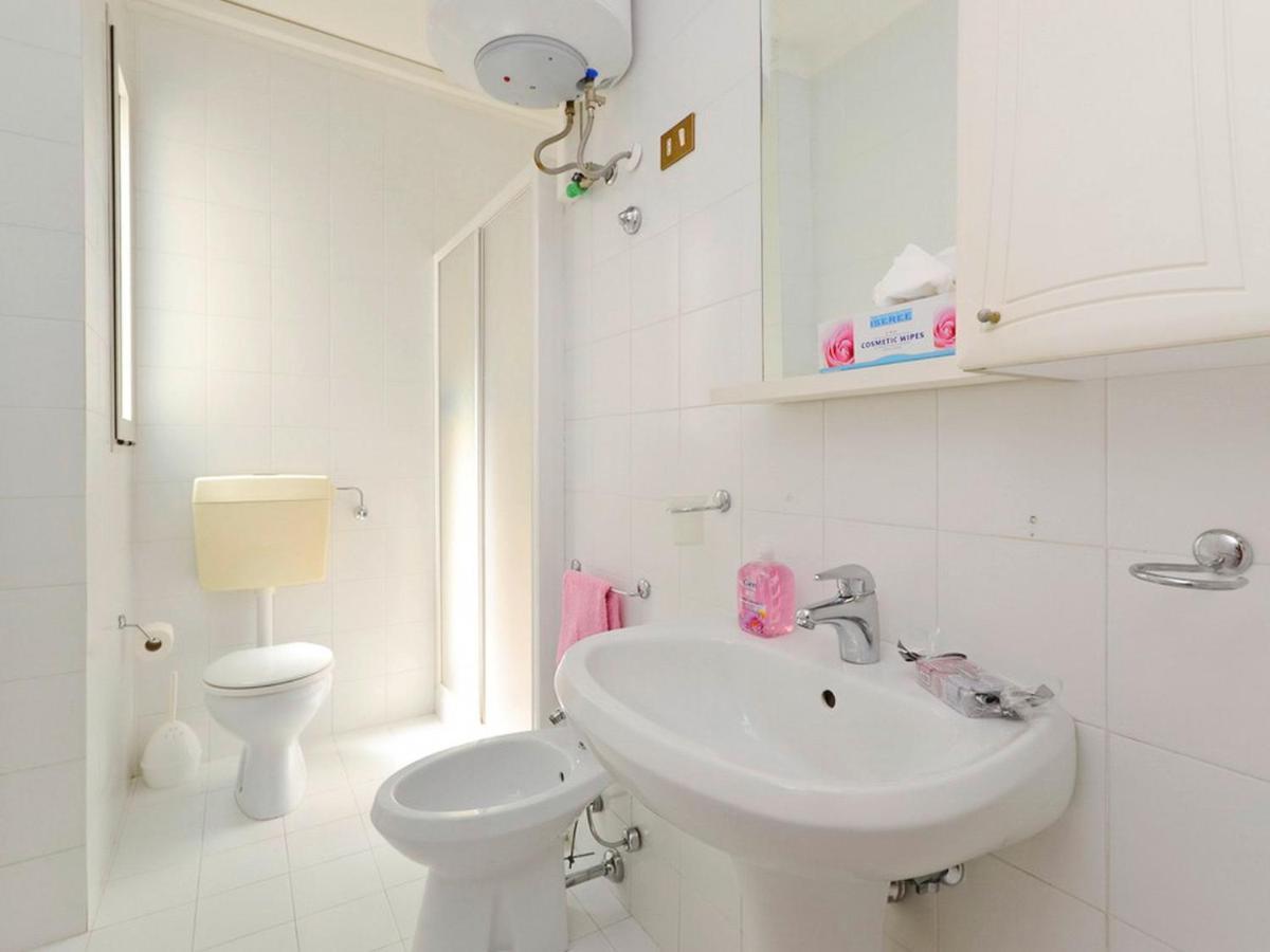 Apartment Parco Hemingway-4 By Interhome ลินญาโน ซับเบียโดโร ภายนอก รูปภาพ